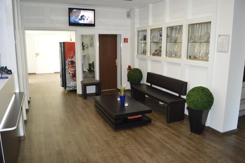 Hotel Scirocco Baunatal Esterno foto